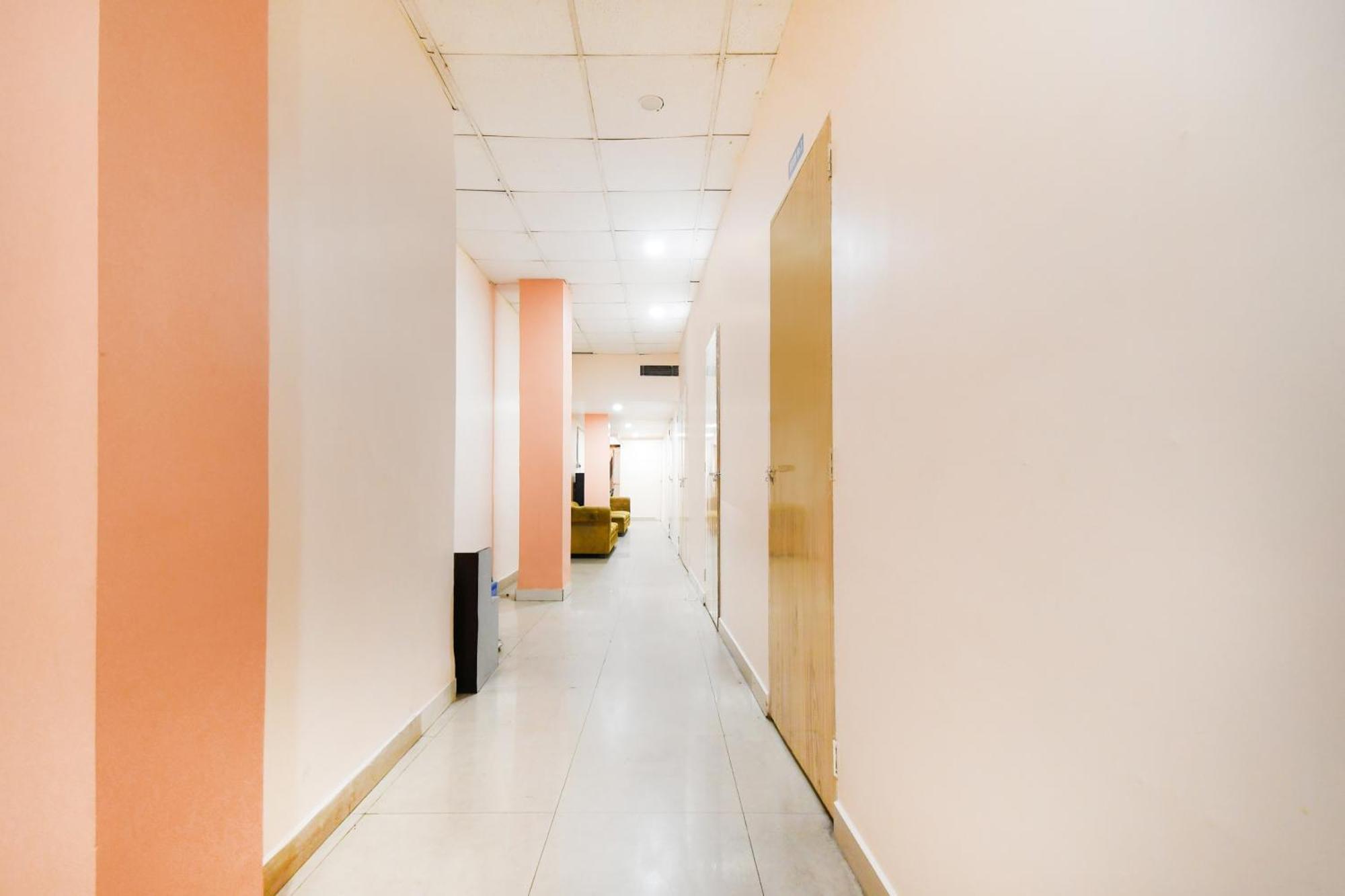 Super Hotel O Sofitel Hotel Dhanbad Exterior photo