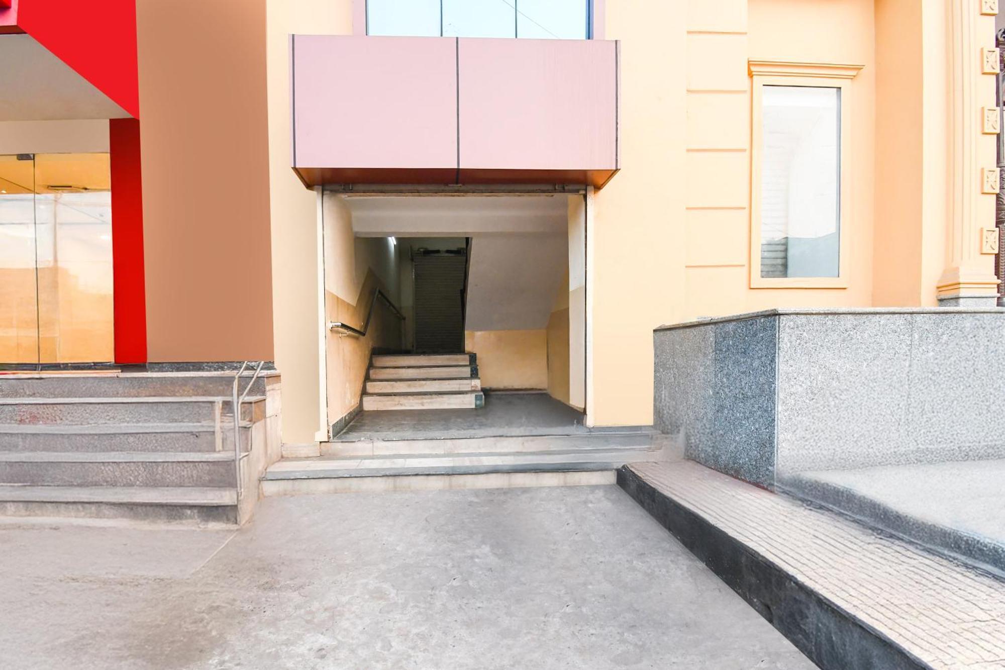 Super Hotel O Sofitel Hotel Dhanbad Exterior photo